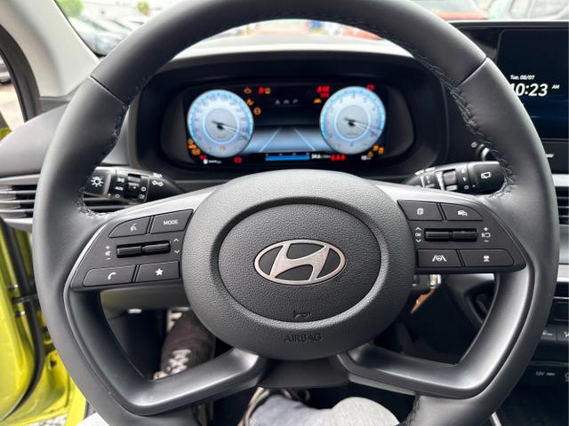 Hyundai / BAYON / Weiß / / / 