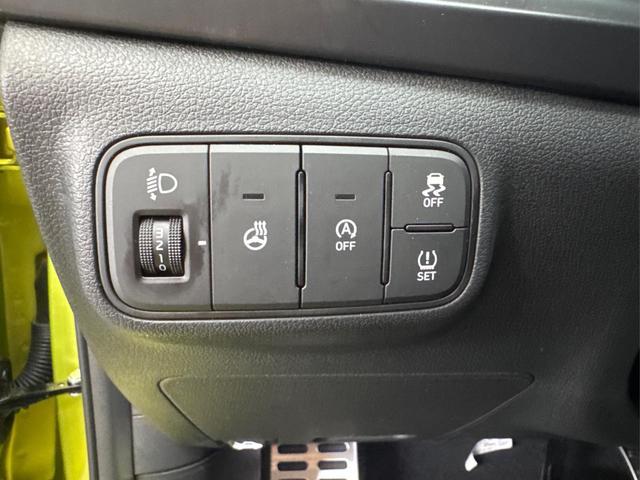 Hyundai BAYON PREMIUM FL DCT ACC SmartSense PLUS NAVI SHZ RFK PDC KLIMAAUTOMATIK 