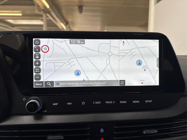 Hyundai BAYON PREMIUM FL DCT ACC SmartSense PLUS NAVI SHZ RFK PDC KLIMAAUTOMATIK 