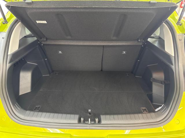 Hyundai BAYON PREMIUM FL DCT ACC SmartSense PLUS NAVI SHZ RFK PDC KLIMAAUTOMATIK 
