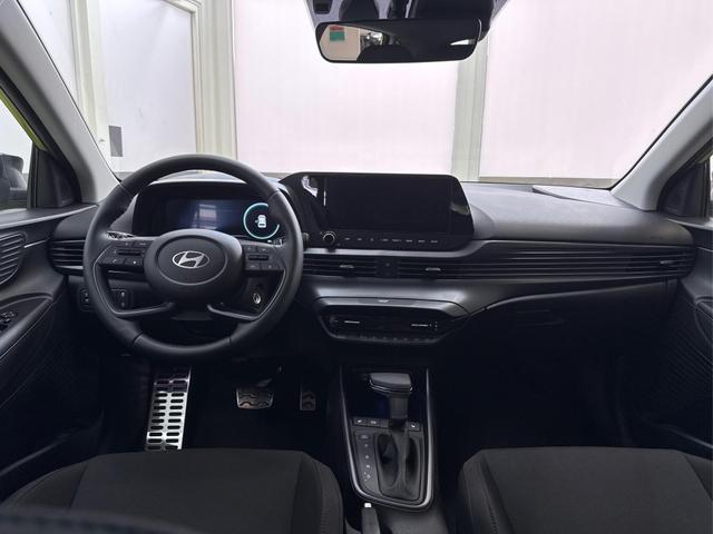 Hyundai BAYON PREMIUM FL DCT ACC SmartSense PLUS NAVI SHZ RFK PDC KLIMAAUTOMATIK 