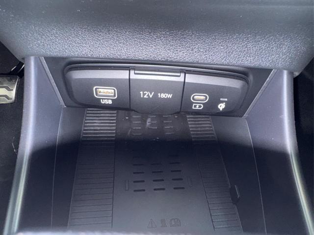 Hyundai BAYON PREMIUM FL DCT ACC SmartSense PLUS NAVI SHZ RFK PDC KLIMAAUTOMATIK 