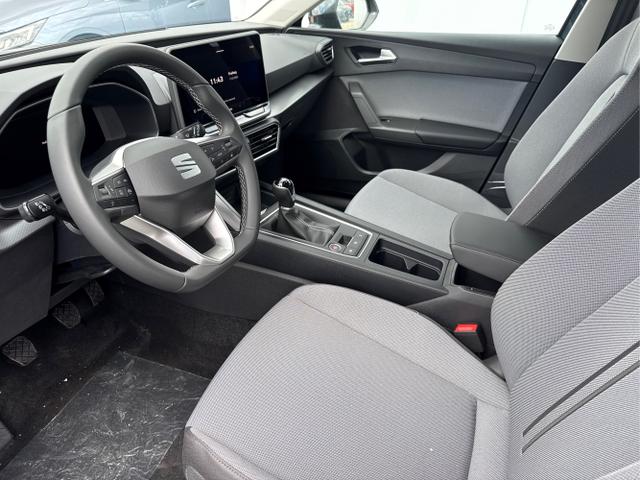 Seat / Leon / Weiß / / / 