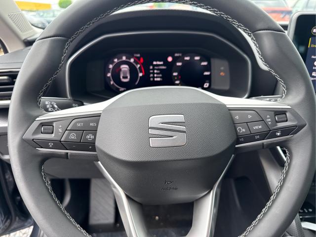 Seat / Leon / Weiß / / / 