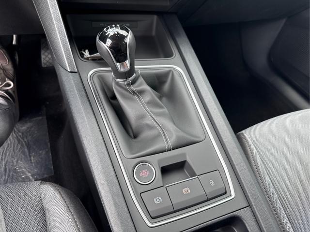 Seat / Leon / Weiß / / / 