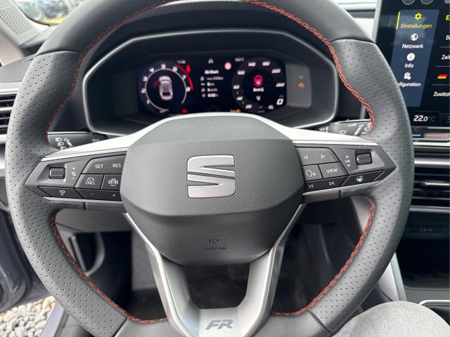 Seat / Leon / Weiß / / / 