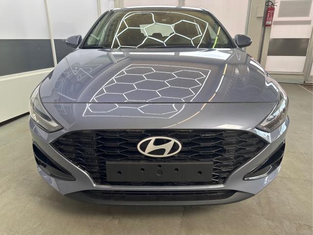 Hyundai i30 - STYLE SHZ NAVI ALU LED RFK PDC