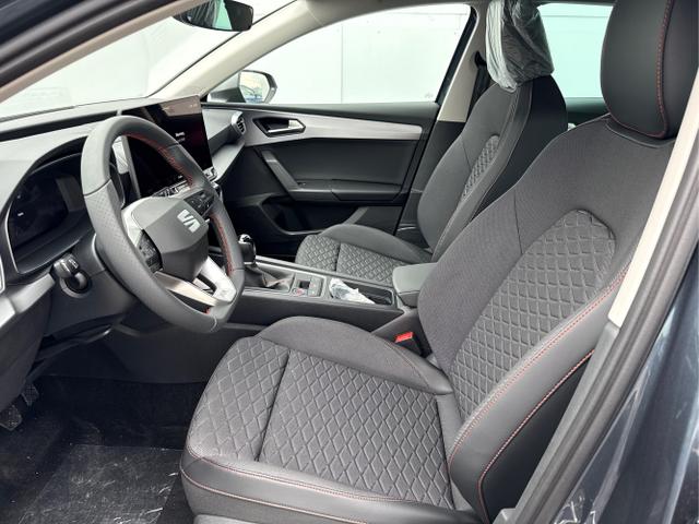 Seat / Leon / Weiß / / / 