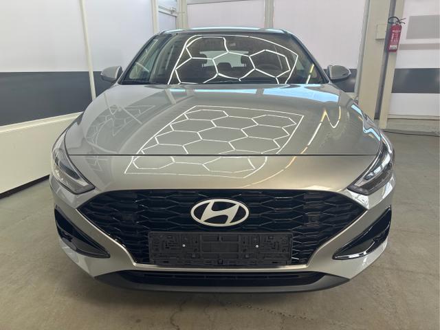 Hyundai i30 - STYLE NAVI LED RFK PDC
