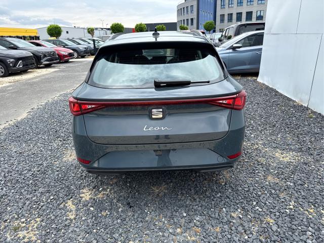 Seat / Leon / Blau / / / ACC SHZ RFK PDC ALU