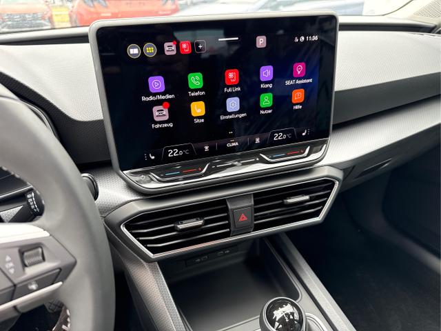 Seat / Leon / Blau / / / ACC SHZ RFK PDC ALU