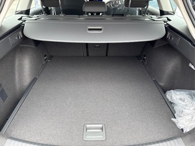 Seat / Leon / Blau / / / ACC SHZ RFK PDC ALU