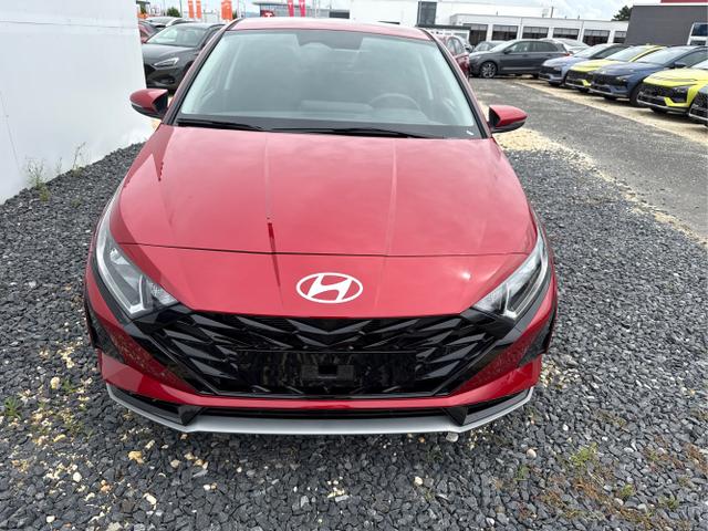 Hyundai / i20 / Rot / / / DCT WP KLIMAAUTOMATIK NAVI RFK TEMPOMAT