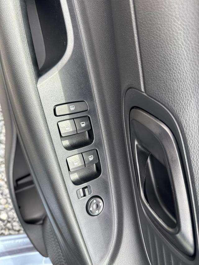 Hyundai / i20 / Blau / / / DCT WP KLIMAAUTOMATIK NAVI RFK TEMPOMAT