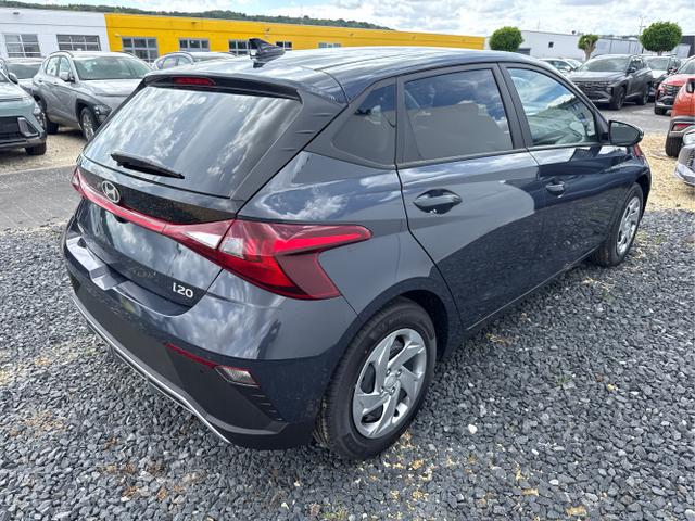 Hyundai / i20 / Grau / / / WP NAVI RFK TEMPOMAT