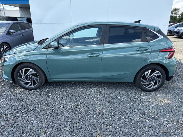 Hyundai / i20 / Grün / / / NAVI SHZ LED ALU RFK SHZ KLIMAAUTOMATIK 