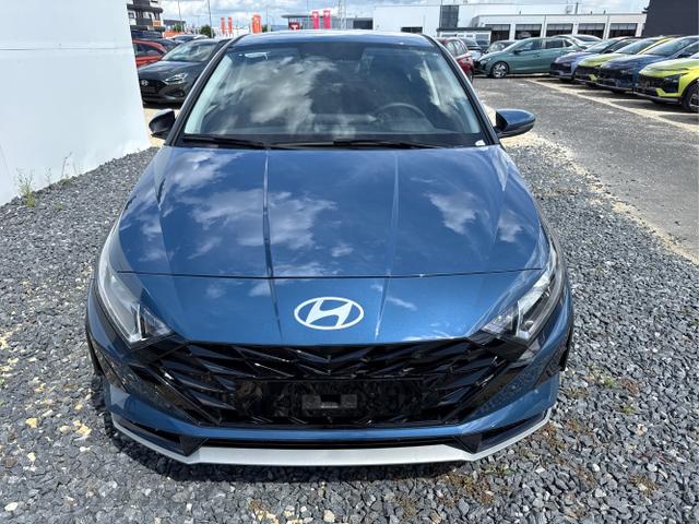 Hyundai / i20 / Blau / / / DCT WP KLIMAAUTOMATIK NAVI RFK TEMPOMAT