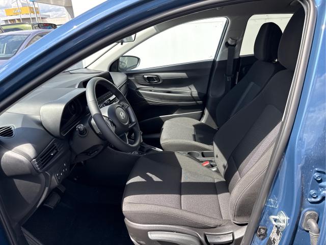 Hyundai / i20 / Blau / / / DCT WP KLIMAAUTOMATIK NAVI RFK TEMPOMAT