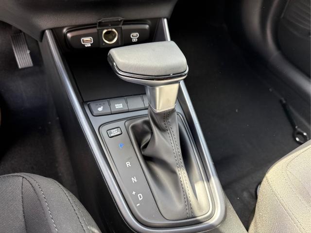 Hyundai / i20 / Blau / / / DCT WP KLIMAAUTOMATIK NAVI RFK TEMPOMAT