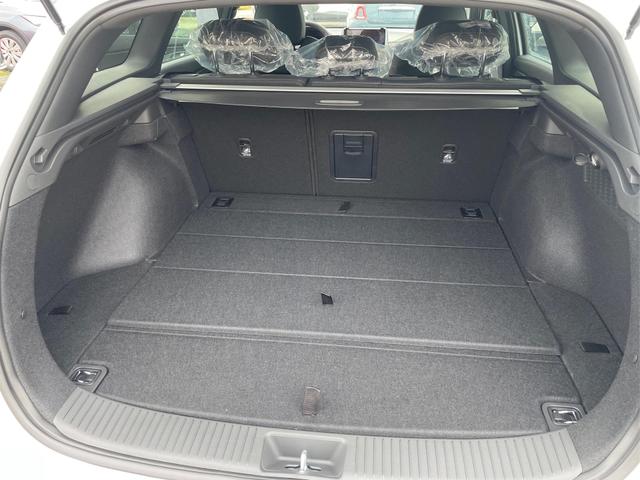 Hyundai i30 Kombi IMPRESSION DCT ACC NAVI RFK WP 