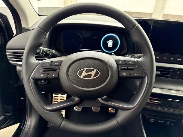 Hyundai / BAYON / Schwarz / / / SHZ NAVI RFK PDC