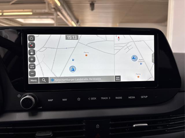 Hyundai / BAYON / Blau / / / DCT ACC SmartSense PLUS NAVI SHZ RFK PDC KLIMAAUTOMATIK