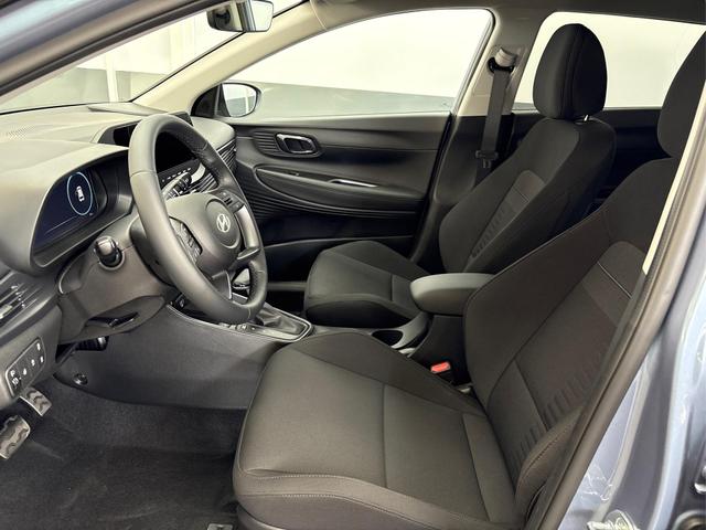Hyundai BAYON PREMIUM FL DCT ACC SmartSense PLUS NAVI SHZ RFK PDC KLIMAAUTOMATIK 