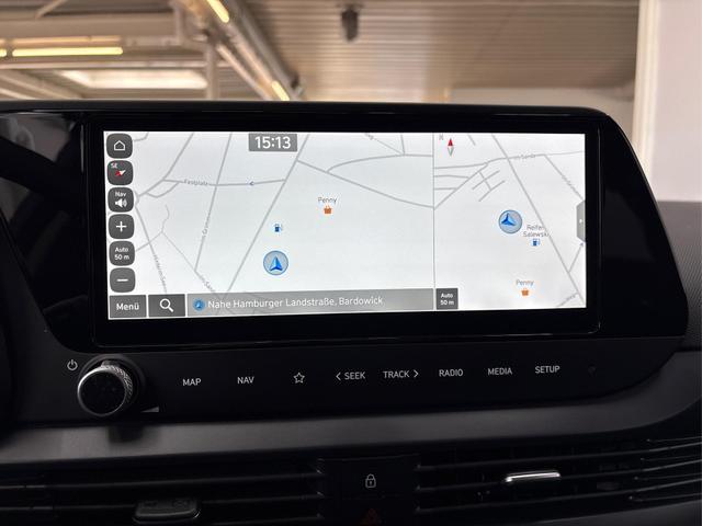 Hyundai BAYON PREMIUM FL DCT ACC SmartSense PLUS NAVI SHZ RFK PDC KLIMAAUTOMATIK 