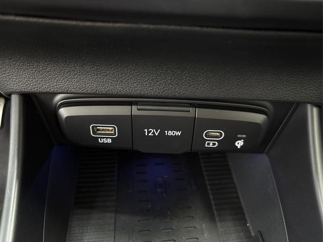 Hyundai BAYON PREMIUM FL DCT ACC SmartSense PLUS NAVI SHZ RFK PDC KLIMAAUTOMATIK 