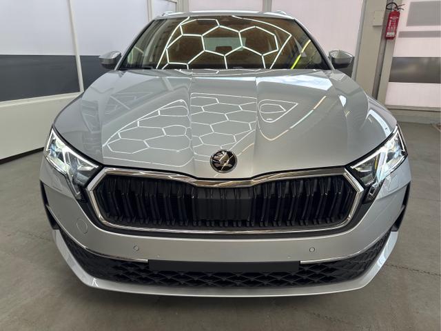 Skoda Octavia Combi - SELECTION 1.5 TSI MHEV DSG MATRIX SHZ RFK
