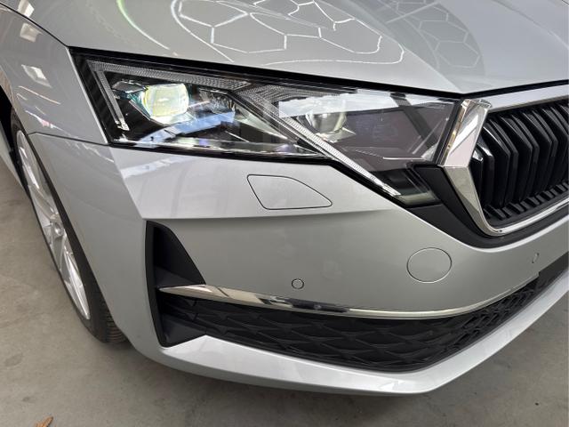 Skoda / Octavia / Silber / / / 