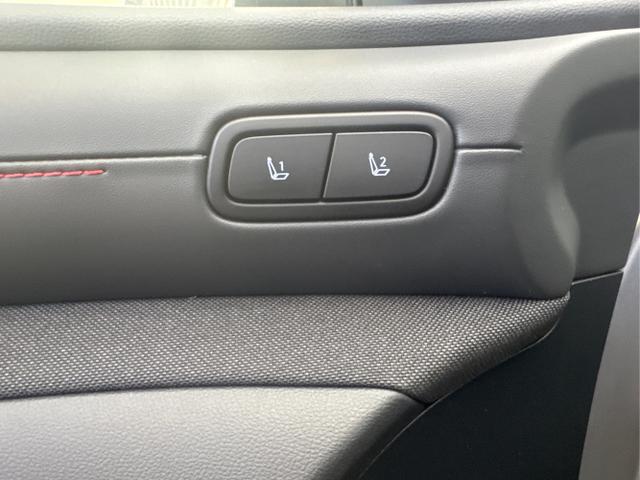 Hyundai / TUCSON / Silber / / / 