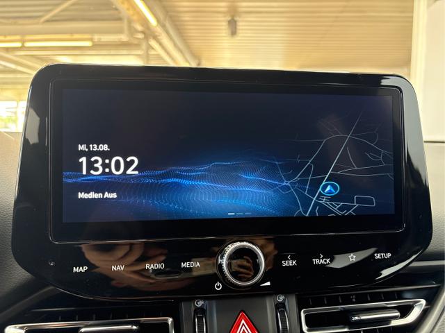 Hyundai / i30 / Grau / / / DCT ACC NAVI RFK WP 