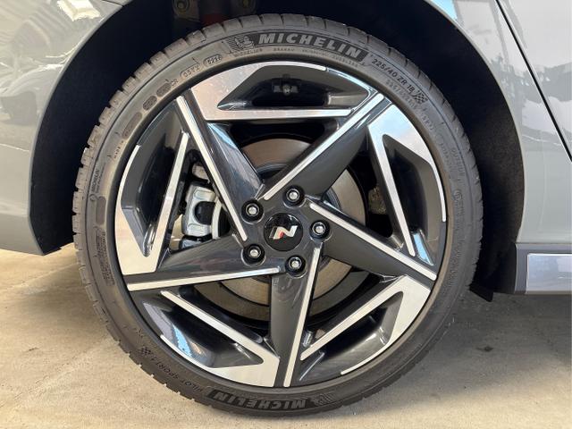 Hyundai / i30 / Grau / / / DCT ACC NAVI RFK WP 
