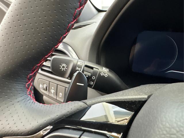 Hyundai / i30 / Grau / / / DCT ACC NAVI RFK WP 