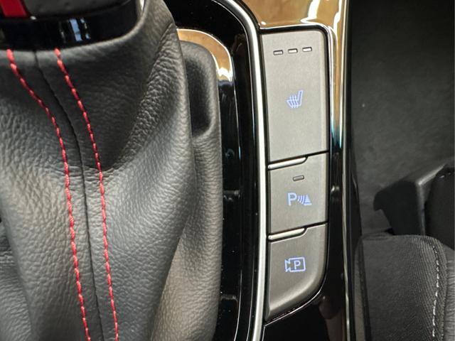 Hyundai / i30 / Grau / / / DCT ACC NAVI RFK WP 