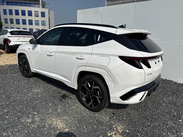 Hyundai / TUCSON / Weiß / / / 4WD AUT N-LINE PANO ACC ECC 360 KRELL HUD SHZ 