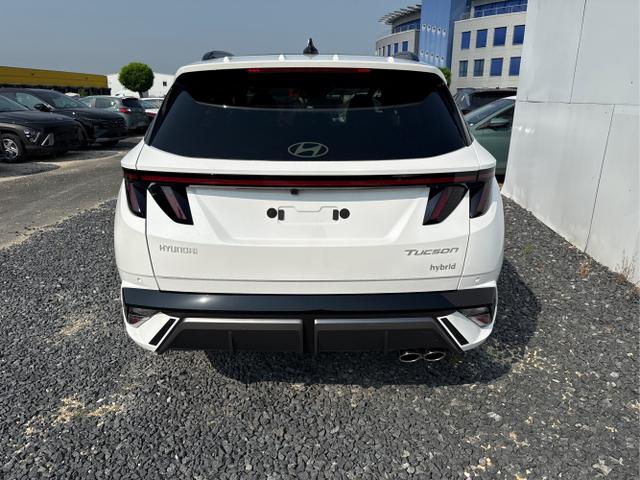 Hyundai / TUCSON / Weiß / / / 4WD AUT N-LINE PANO ACC ECC 360 KRELL HUD SHZ 