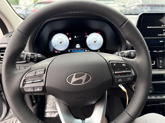 Hyundai / i30 / Silber / / / EDITION SHZ NAVI ALU LED RFK PDC