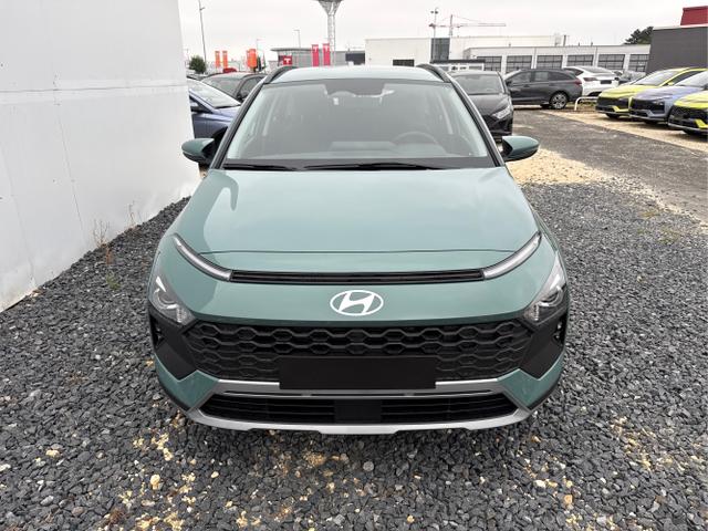 Hyundai / BAYON / Grün / / / DCT NAVI RFK PDC 