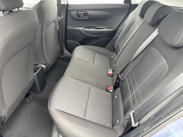 Hyundai / BAYON / Blau / / / DCT NAVI RFK PDC 