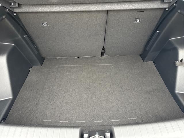 Hyundai / BAYON / Blau / / / DCT NAVI RFK PDC 