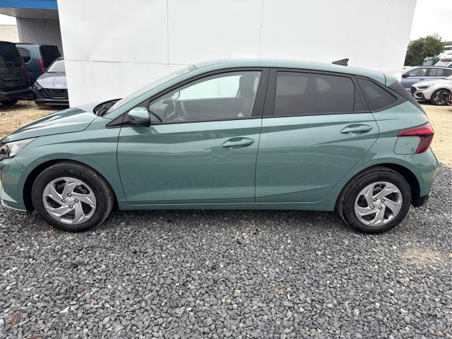 Hyundai / i20 / Grün / / / DCT WP KLIMAAUTOMATIK NAVI RFK TEMPOMAT