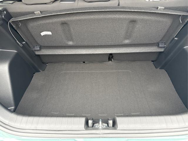 Hyundai / i20 / Grün / / / DCT WP KLIMAAUTOMATIK NAVI RFK TEMPOMAT