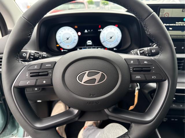 Hyundai / i20 / Grün / / / NAVI Klimaautomatik SHZ 
