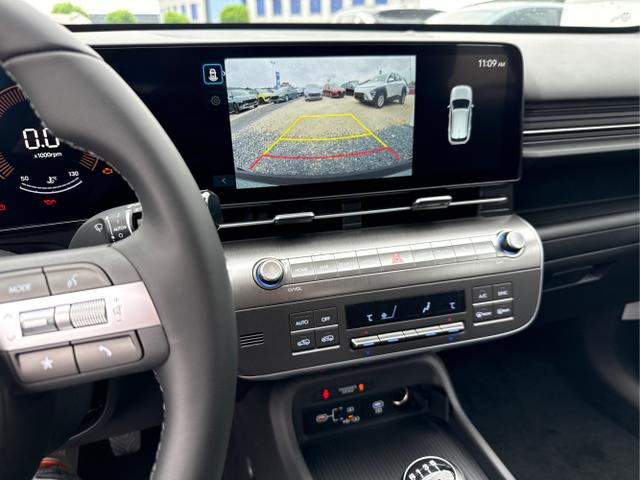 Hyundai / KONA / Grün / / / NAVI KLIMAAUTOMATIK PDC v+h RFK