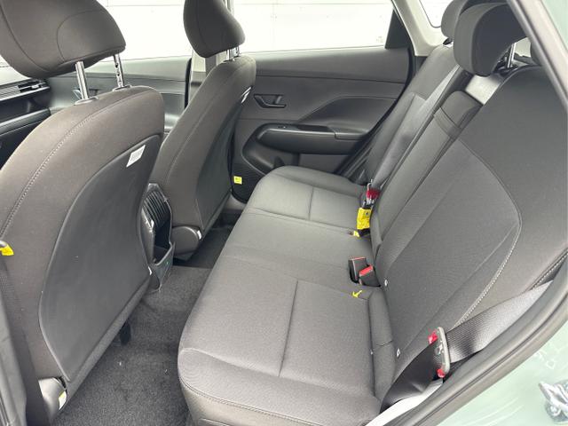 Hyundai / KONA / Grün / / / NAVI KLIMAAUTOMATIK PDC v+h RFK
