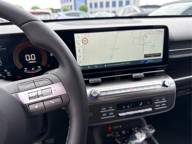 Hyundai / KONA / Weiß / / / NAVI KLIMAAUTOMATIK PDC v+h RFK