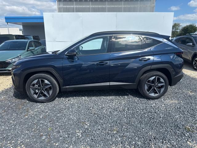 Hyundai / TUCSON / Blau / / / 18ALU SHZ NAVI