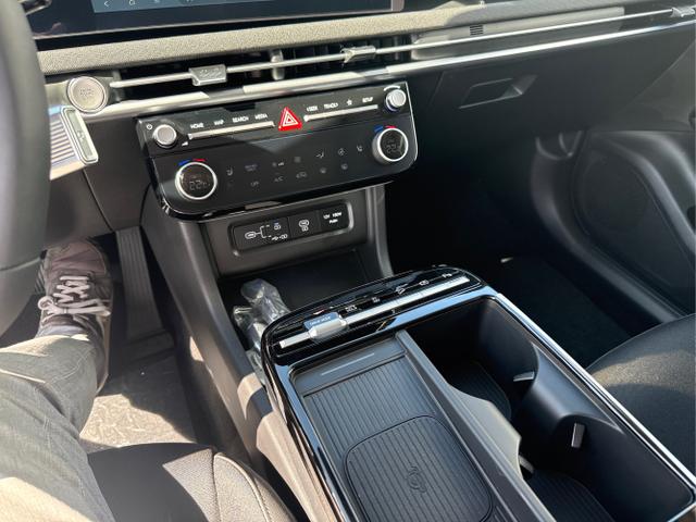 Hyundai / TUCSON / Silber / / / PANO SHZ v+h 18 ALU
